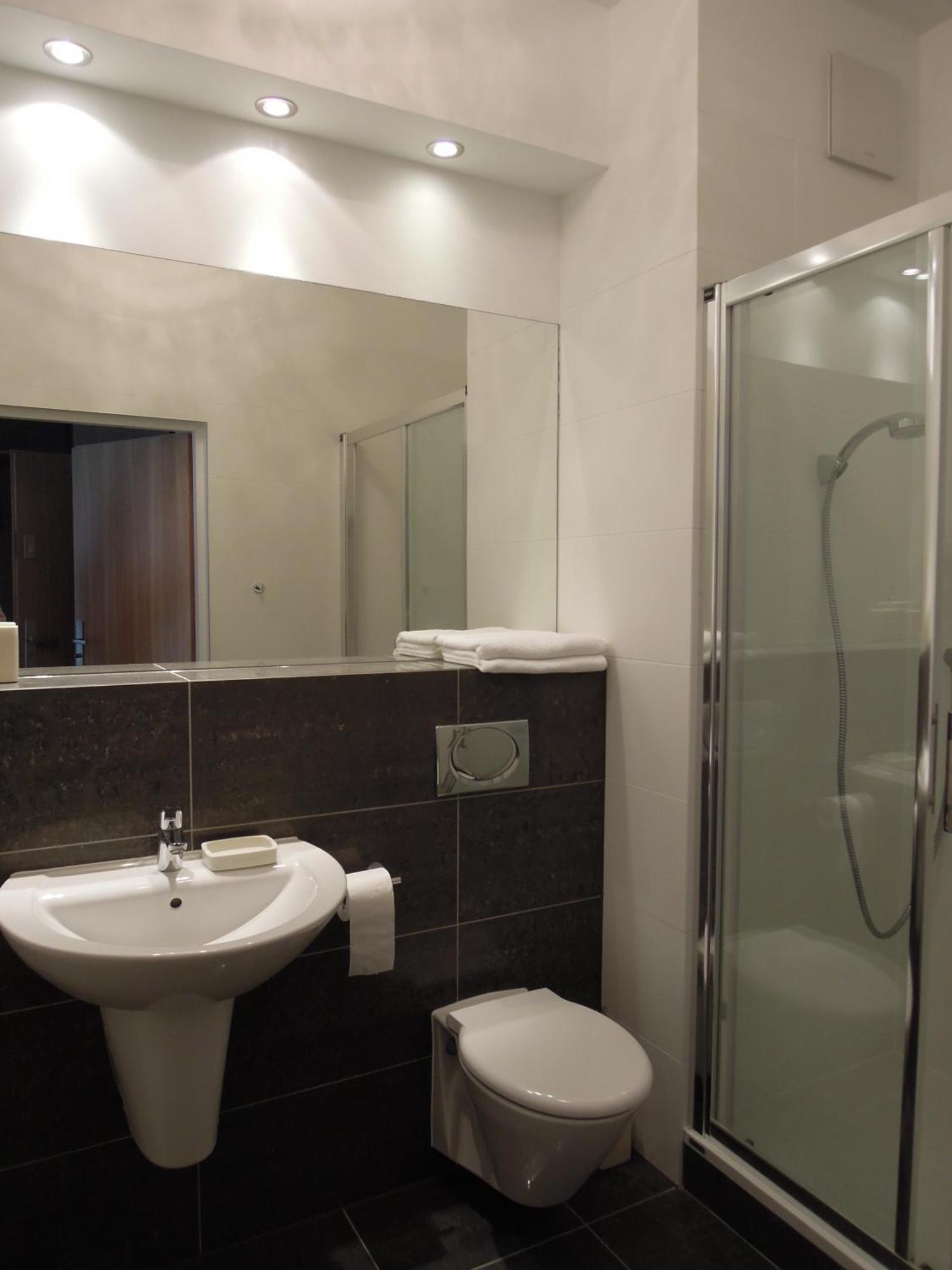 Apartamenty Karawela - Nadmorski Dwor Gdańsk Buitenkant foto